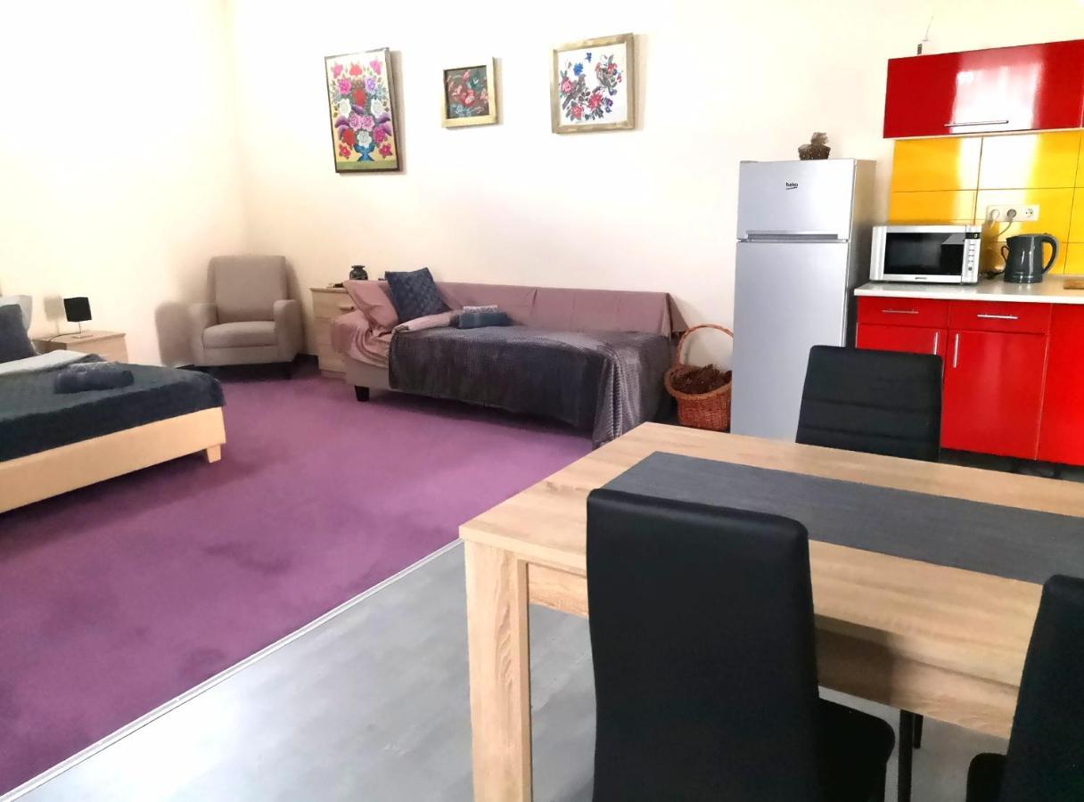 Fresh Air Apartment